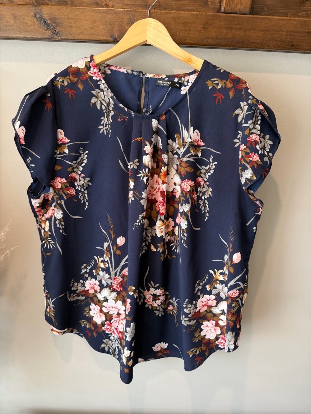 SHEIN Navy Floral Flutter Sleeve Blouse